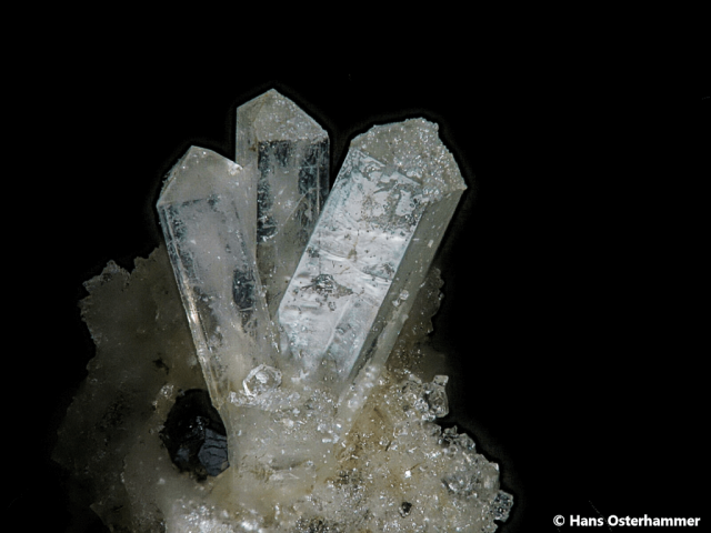 Zirkon; In den Dellen, Laacher See, Mendig, Eifel, Rheinland Pfalz, Grube Clara; BB: 3,8mm; Sammlung: Hans Osterhammer, © Hans Osterhammer